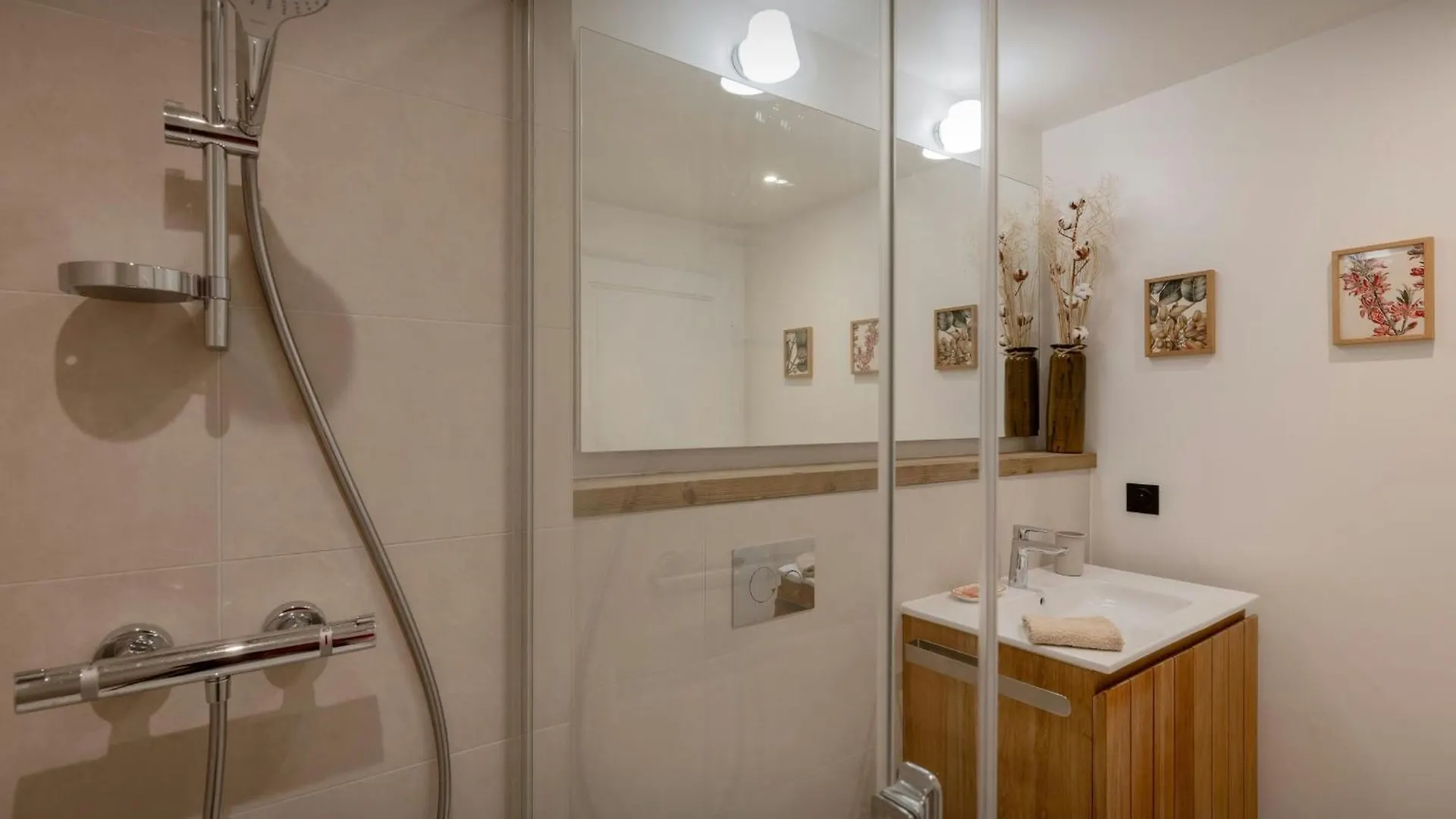 Chalet La Parenthese - Ovo Network Samoens